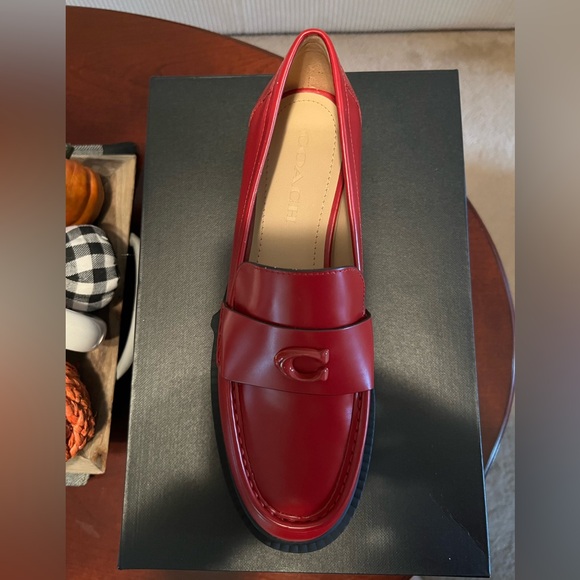 Coach Leah Leather Lug Sole Block Heel Platform Loafers brand new in box - Picture 6 of 8
